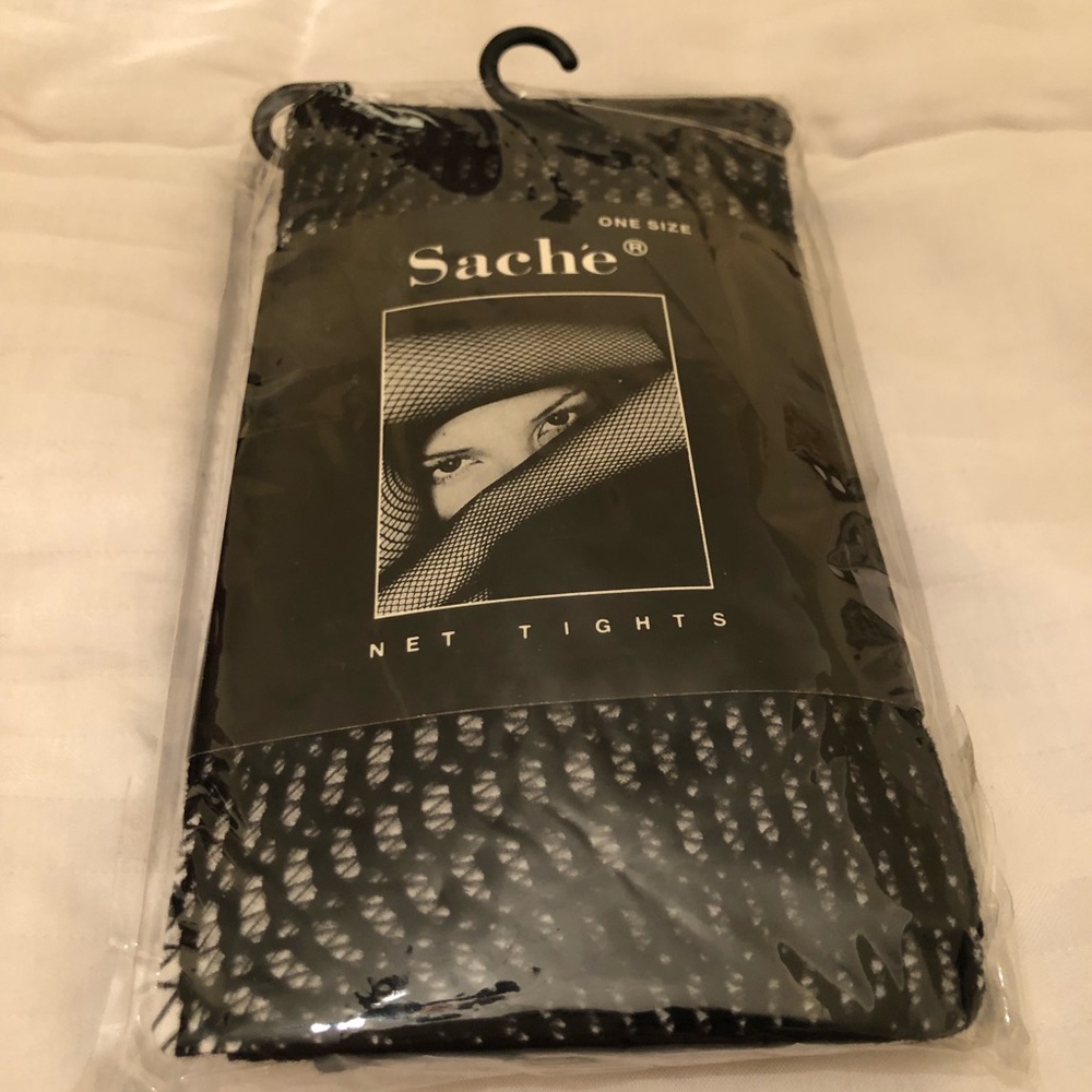 ✨Free With Purchase✨ Black Fishnets